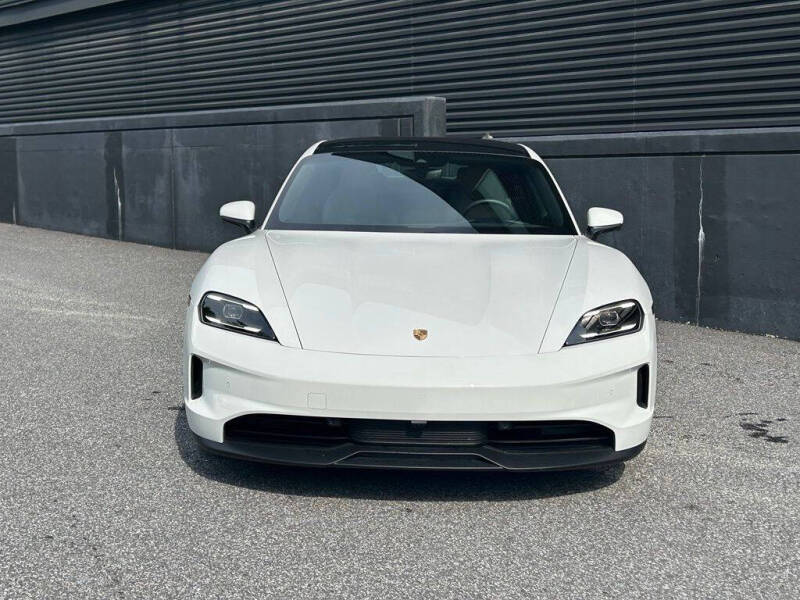 2025 Porsche Taycan