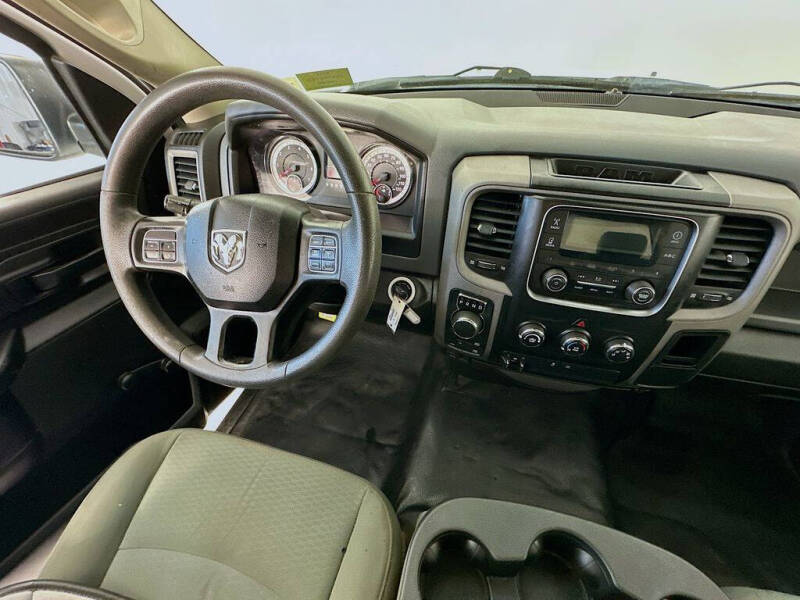 2019 RAM 1500 Classic Tradesman