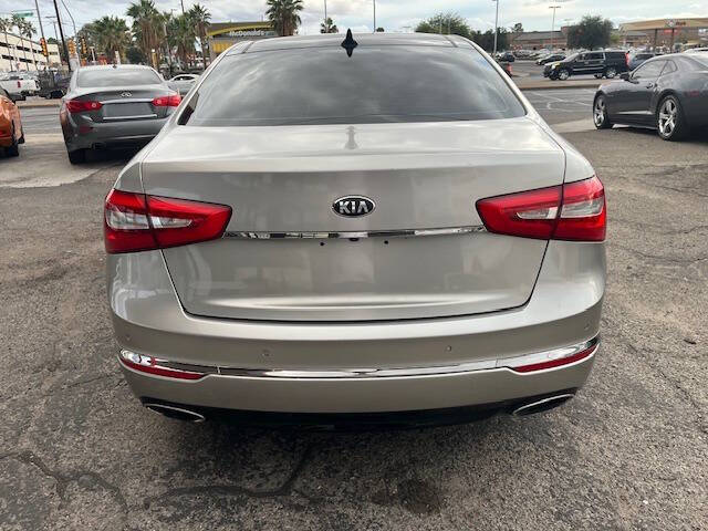 2014 Kia Cadenza Premium