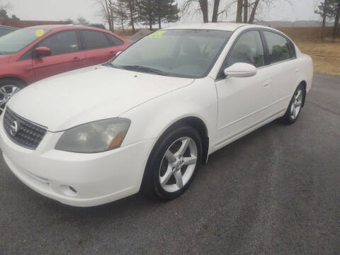 2006 Nissan Altima for sale at Mr E's Auto Sales in Lima OH