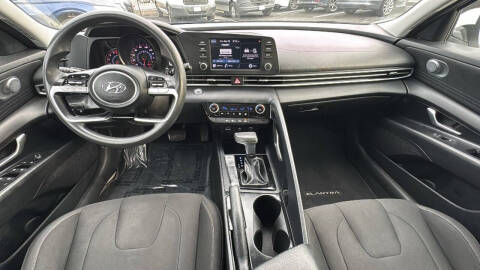 2021 Hyundai Elantra