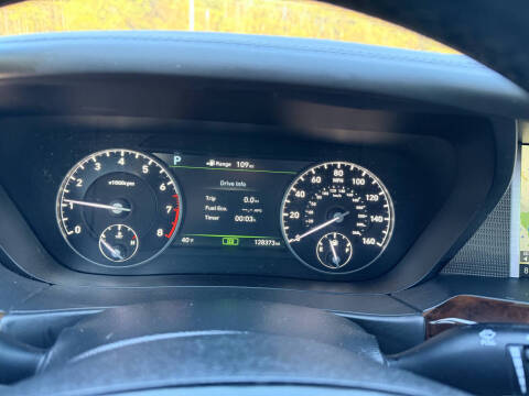 2017 Genesis G90 3.3T Premium