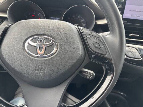 2021 Toyota C-HR LE