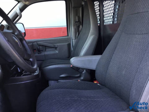 2022 Chevrolet Express 2500