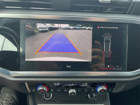 2023 Audi Q3 quattro S line Premium 45 TFSI