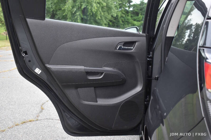 2018 Chevrolet Sonic LT Auto