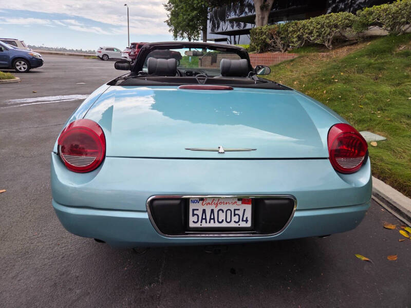 2002 Ford Thunderbird Deluxe