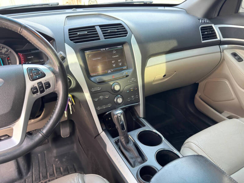 2012 Ford Explorer XLT