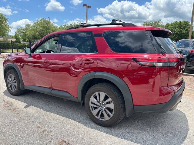 2023 Nissan Pathfinder 3