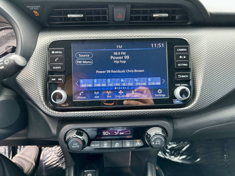 2021 Nissan Kicks SV