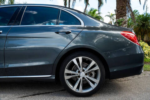 2015 Mercedes-Benz C-Class C 300