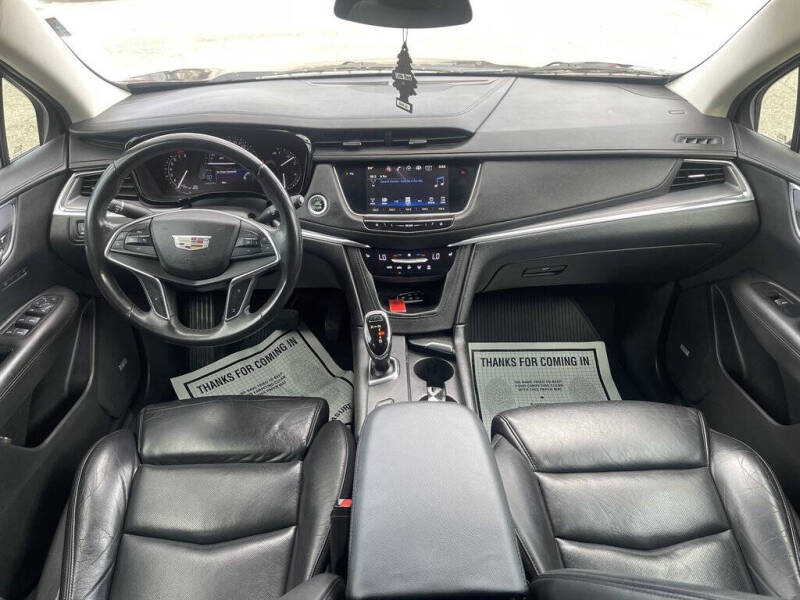 2017 Cadillac XT5 Luxury