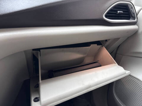2018 Chrysler Pacifica Touring L