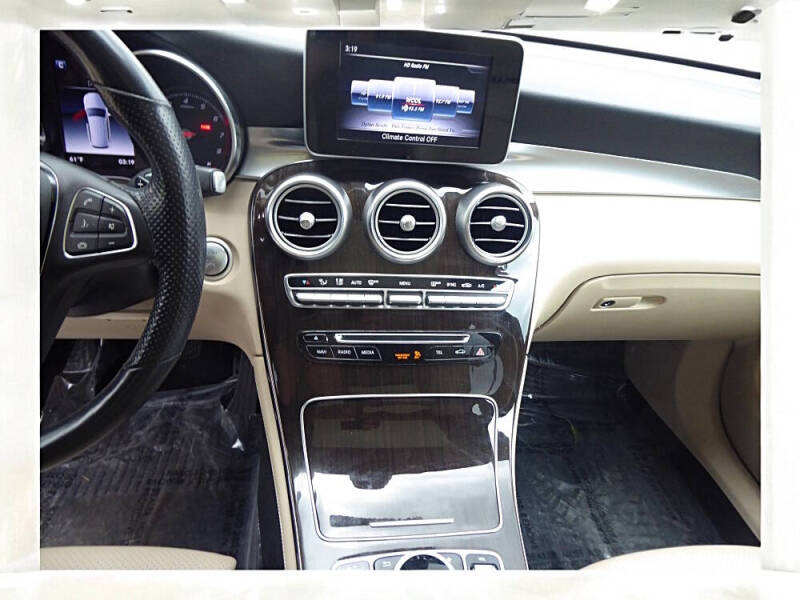 2019 Mercedes-Benz GLC GLC 300 4MATIC