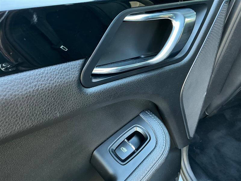 2015 Porsche Macan S