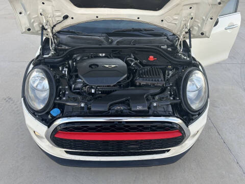 2016 MINI Hardtop 4 Door Cooper