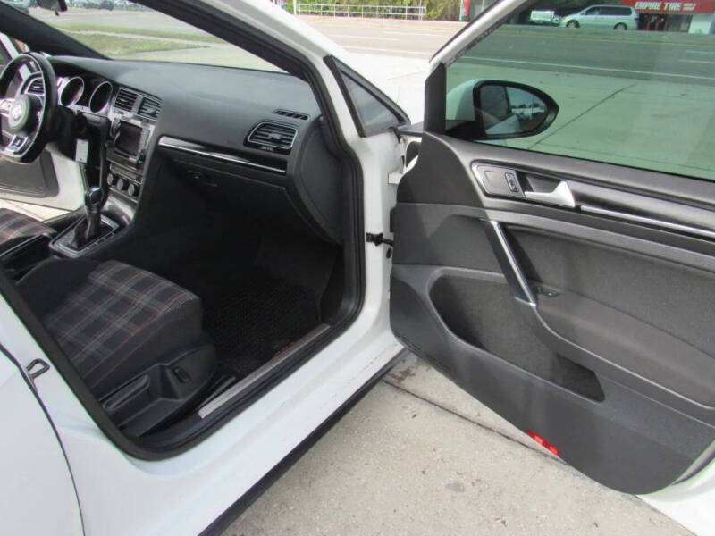 2015 Volkswagen Golf GTI