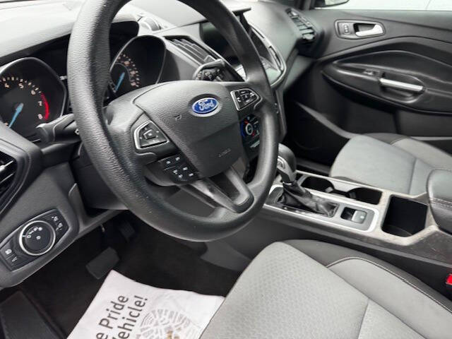 2019 Ford Escape SE