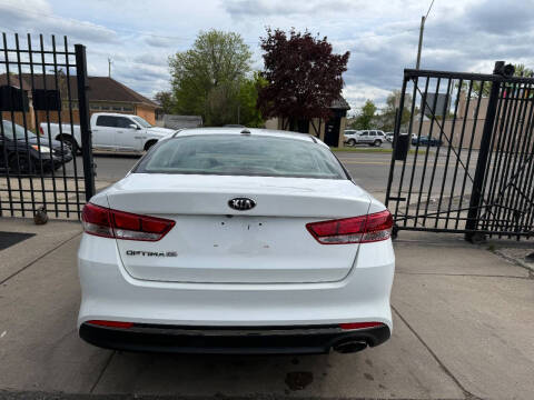 2017 Kia Optima LX