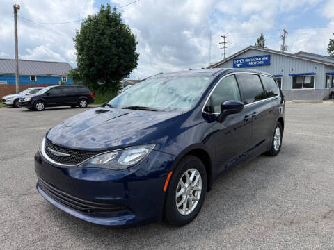 2020 Chrysler Voyager LX