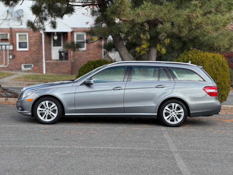 2011 Mercedes-Benz E-Class E350 photo 5