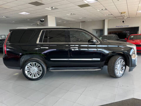 2020 Cadillac Escalade Luxury