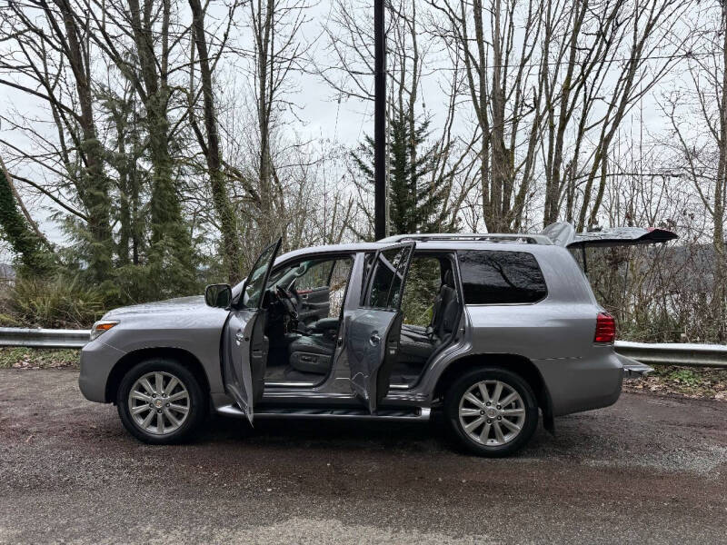 2009 Lexus LX 570