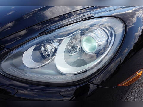 2014 Porsche Cayenne Platinum