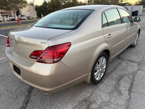 2008 Toyota Avalon XLS