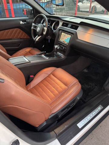 2012 Ford Mustang GT Premium