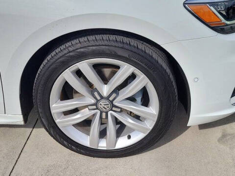 2020 Volkswagen Passat SEL