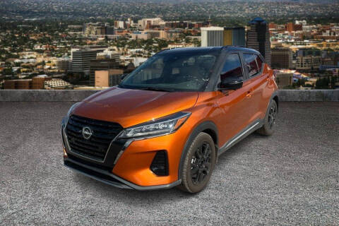 2022 Nissan Kicks SR
