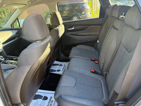 2020 Hyundai Santa Fe SE