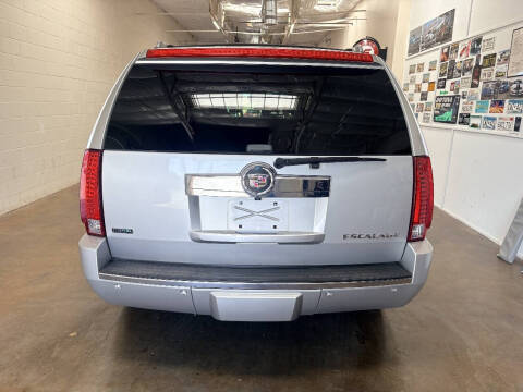 2010 Cadillac Escalade Luxury