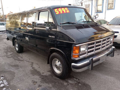 1992 Dodge Ram Van B250 Maxi