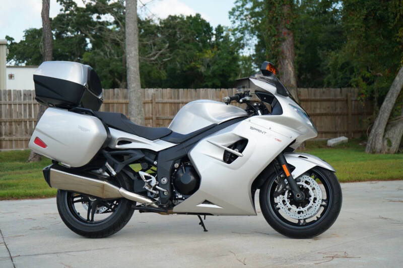 2011 Triumph Sprint GT 1050