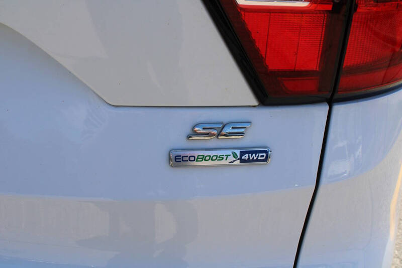 2019 Ford Escape SE