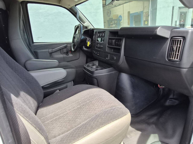 2018 Chevrolet Express 2500