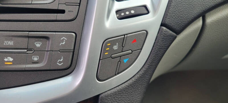 2010 Cadillac SRX Performance Collection