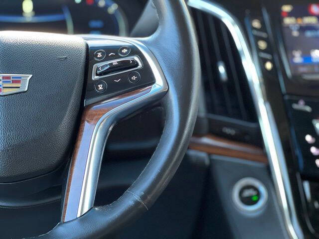 2016 Cadillac Escalade Luxury Collection