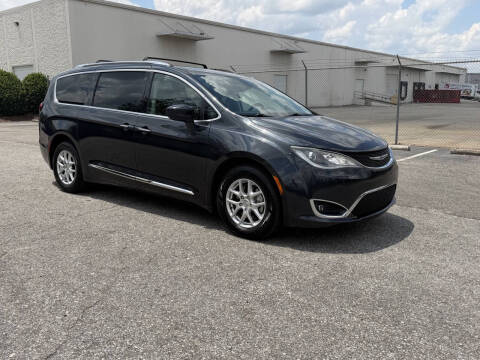 2020 Chrysler Pacifica Touring L
