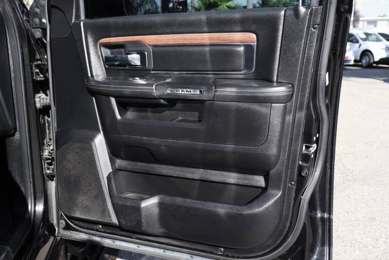 2017 RAM 2500 Laramie