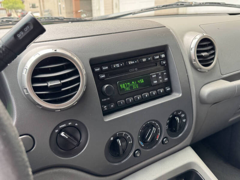 2004 Ford Expedition
