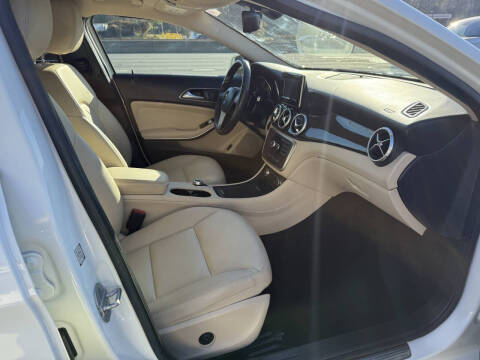 2015 Mercedes-Benz GLA GLA 250