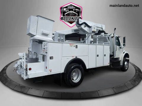 2014 Freightliner M2 106