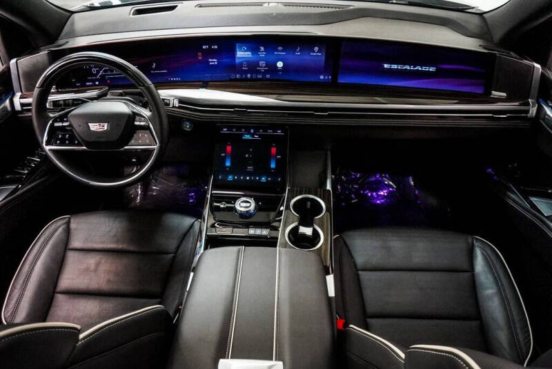 2025 Cadillac Escalade Premium Luxury