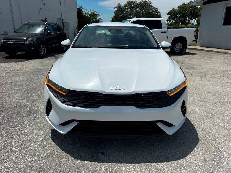 2022 Kia K5 LXS photo 10