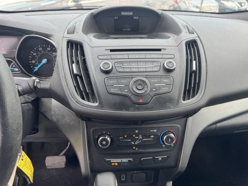 2017 Ford Escape S