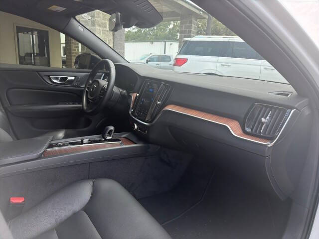 2023 Volvo S60