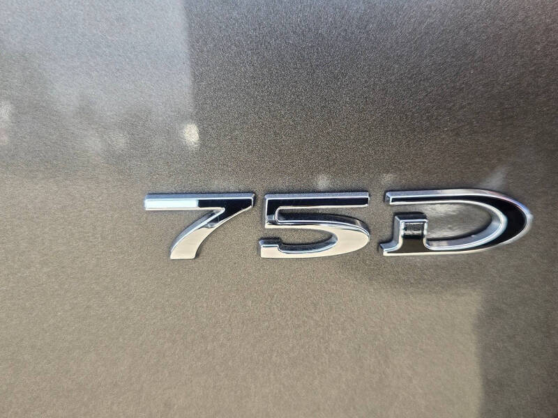 2016 Tesla Model S 75D